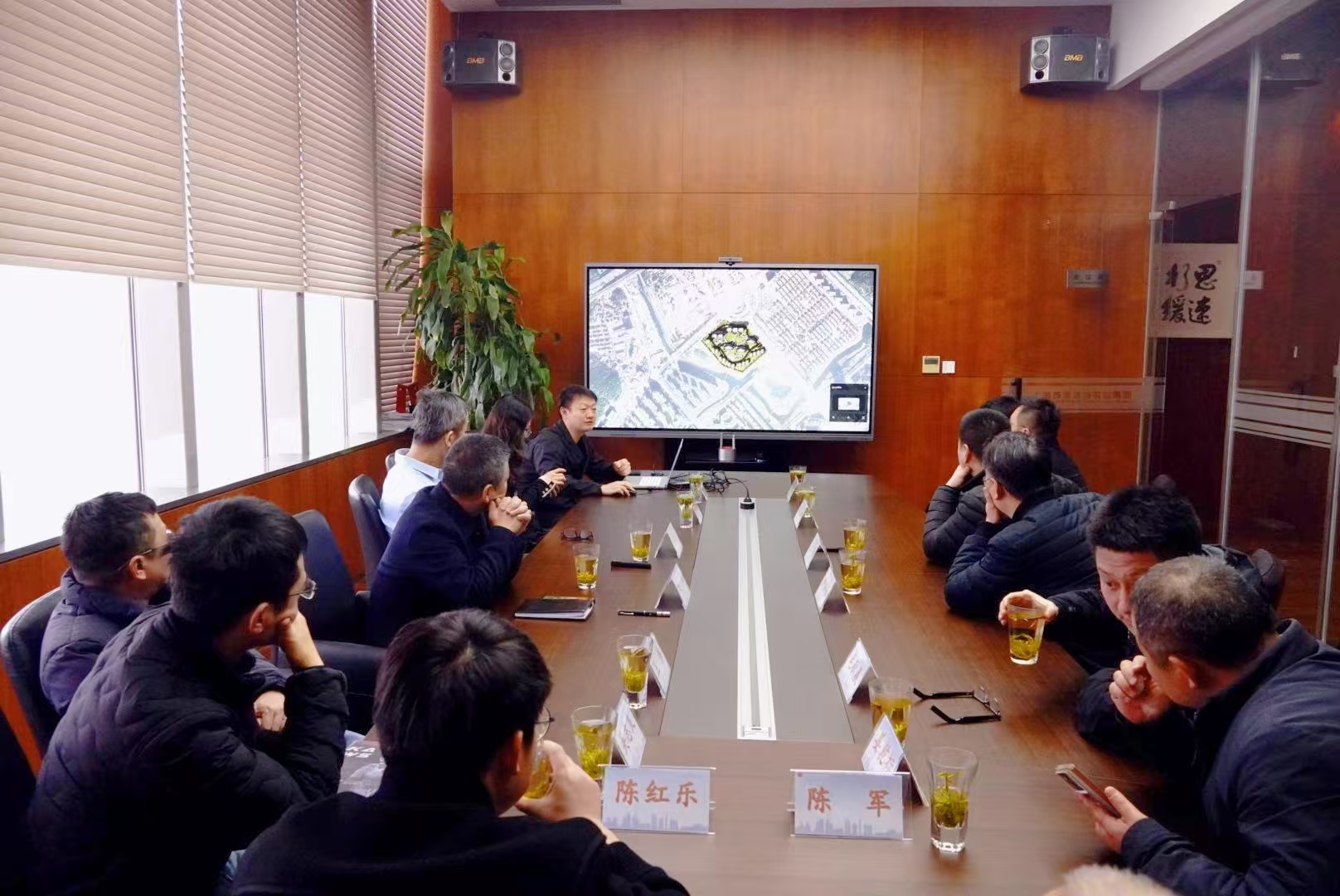 衢州江山市副市长王展一行莅临集团考察(图3)